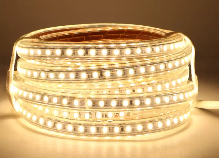 Led Energie LED-ljusslinga 230V 7W/m 560lm/m 10m 4000K - Inomhusbelysning - 6418536022641 - 1