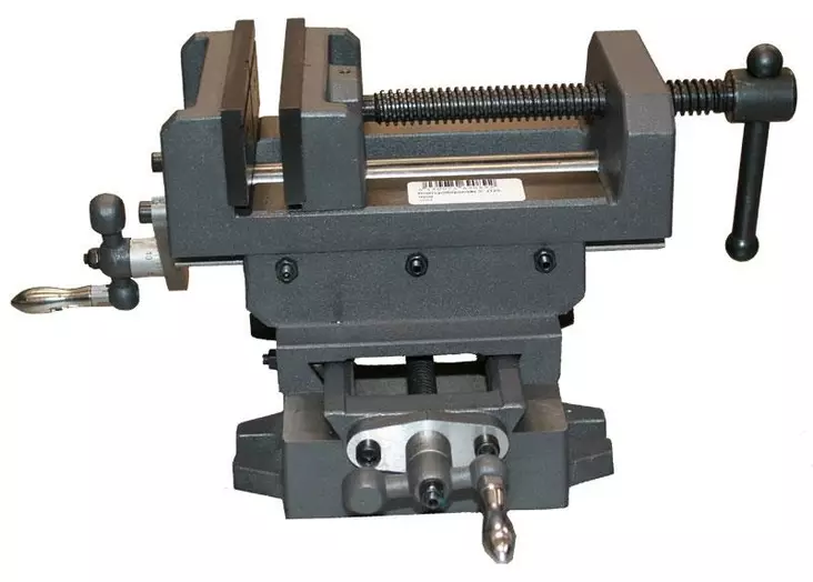 Bänkskruv 5" (125 mm) - Skruvstycken - 6430074690892 - 1