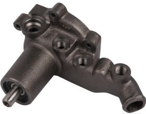 Vattenpump Valtra 6000-serie - Andra traktortillbehör - 8719607181273 - 1