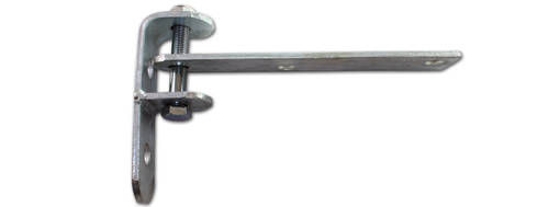 Brygggångjärn vinkel 208 x 350 mm - Andra båttillbehör - 6430022587243 - 1