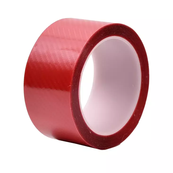 Vinyltejp kolfibermönstrad 50 mm x 5 m röd - Tejper - 6438152023235 - 1
