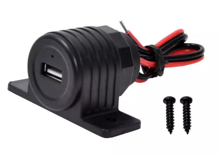 USB-laddningsport 12V 5VDC 2.4A ytmontering - Bilbelysning och elektriska tillbehör - 6438152082805 - 1