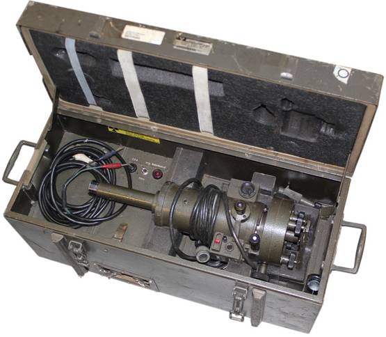 Svenska arméns gyrokompass 722B MT - Överlevnadsprodukter - arm0000000286 - 1