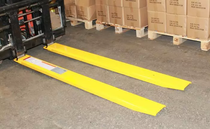 Truckens förlängningspiggar 1830x125 mm 2 st - Frontlastarens delar - 6430074695286 - 1