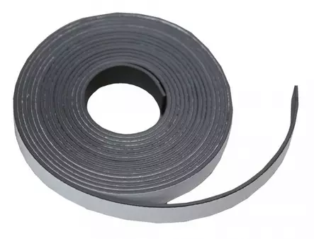 Magnetremsa 12,5 x 3000 mm med tejp - Tejper - 6430074693107 - 1
