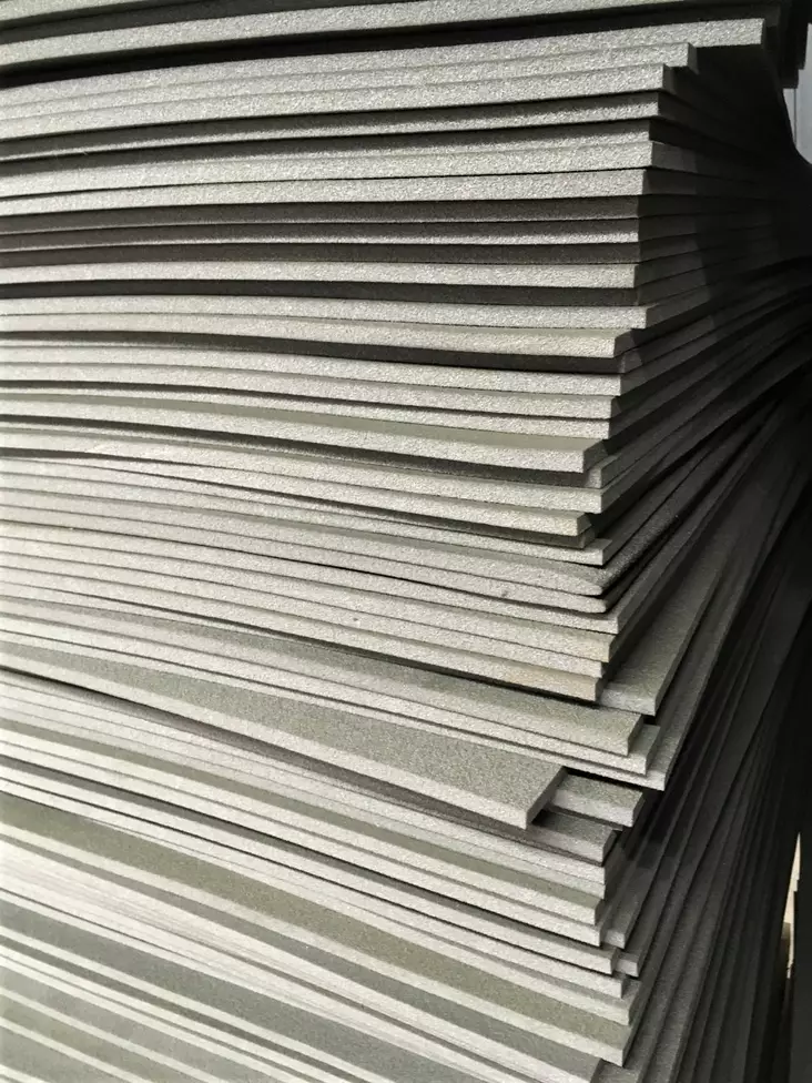 Cellplast tjocklek cirka 6 mm bredd 150cm - Cellplast - solumuovi8 - 1