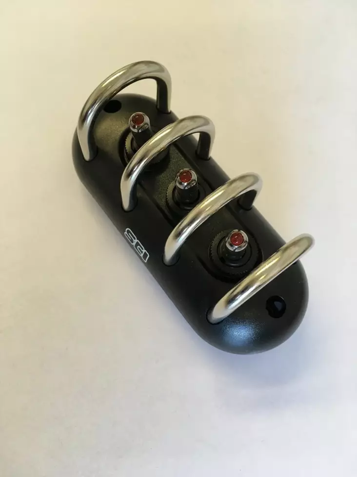 Vippswitchpanel 99x45 mm - Bilbelysning och elektriska tillbehör - 6419943542319 - 1