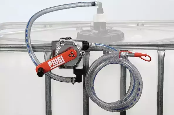 Piusi Handpump passar AdBlue® - Övriga verkstadsutrustningar - F00332B0A - 1